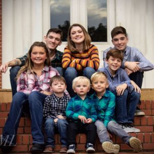 Meet your Posher, Connie